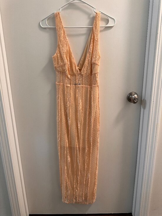 NBD Dresses & Skirts - NBD Yvonne Midi Dress Peach Nude — XXS — REVOLVE Exclusive